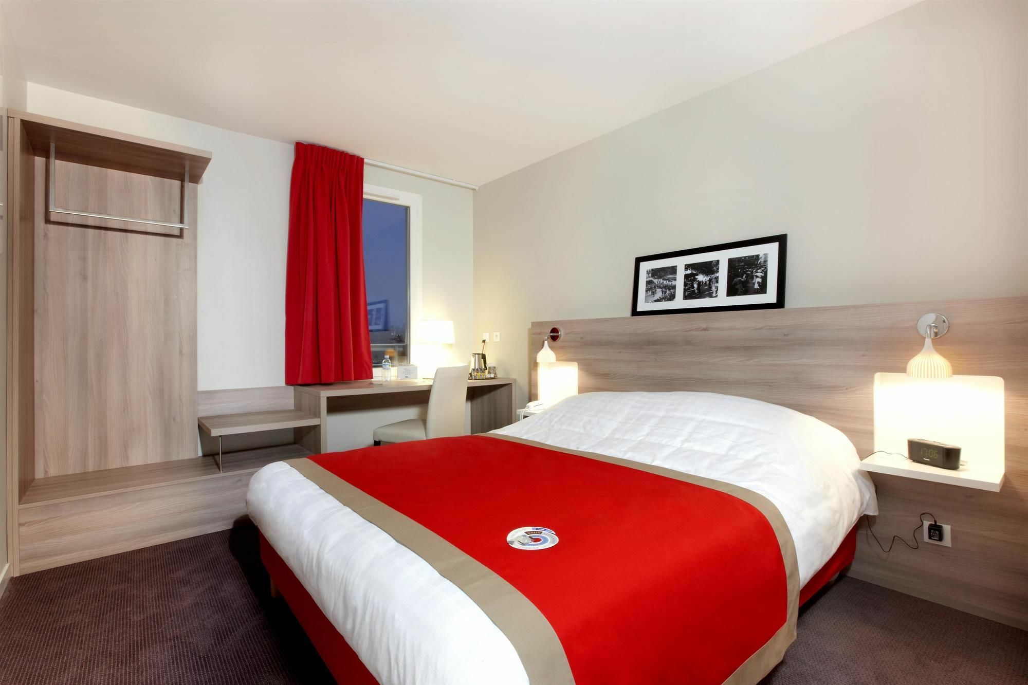 מלון Ibis Styles Versailles Saint Quentin En Yvelines מראה חיצוני תמונה